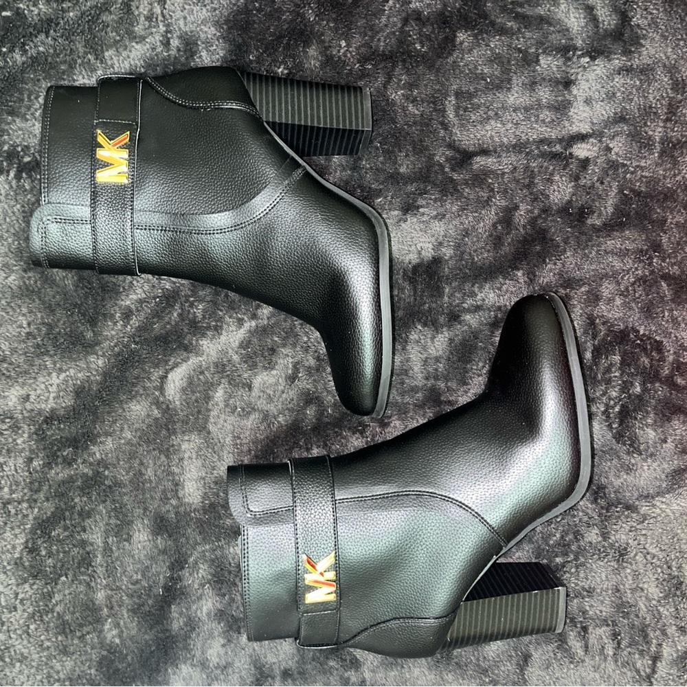 Michael Michael Kors Faux Leather Ankle Boots